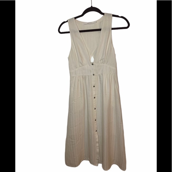 ASTR the Label Leah Fit & Flare Dress, sz small - Picture 3 of 10